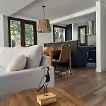 Refugio En El Bosque